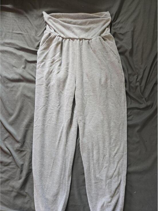 Danskin Pants - Danskin Heather Grey French Terry Joggers Size M